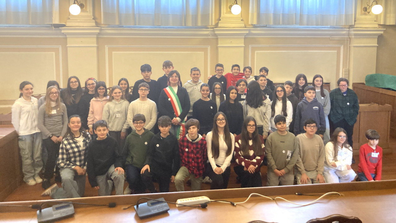 Inizia il mandato del nuovo Consiglio comunale dei ragazzi di Vercelli