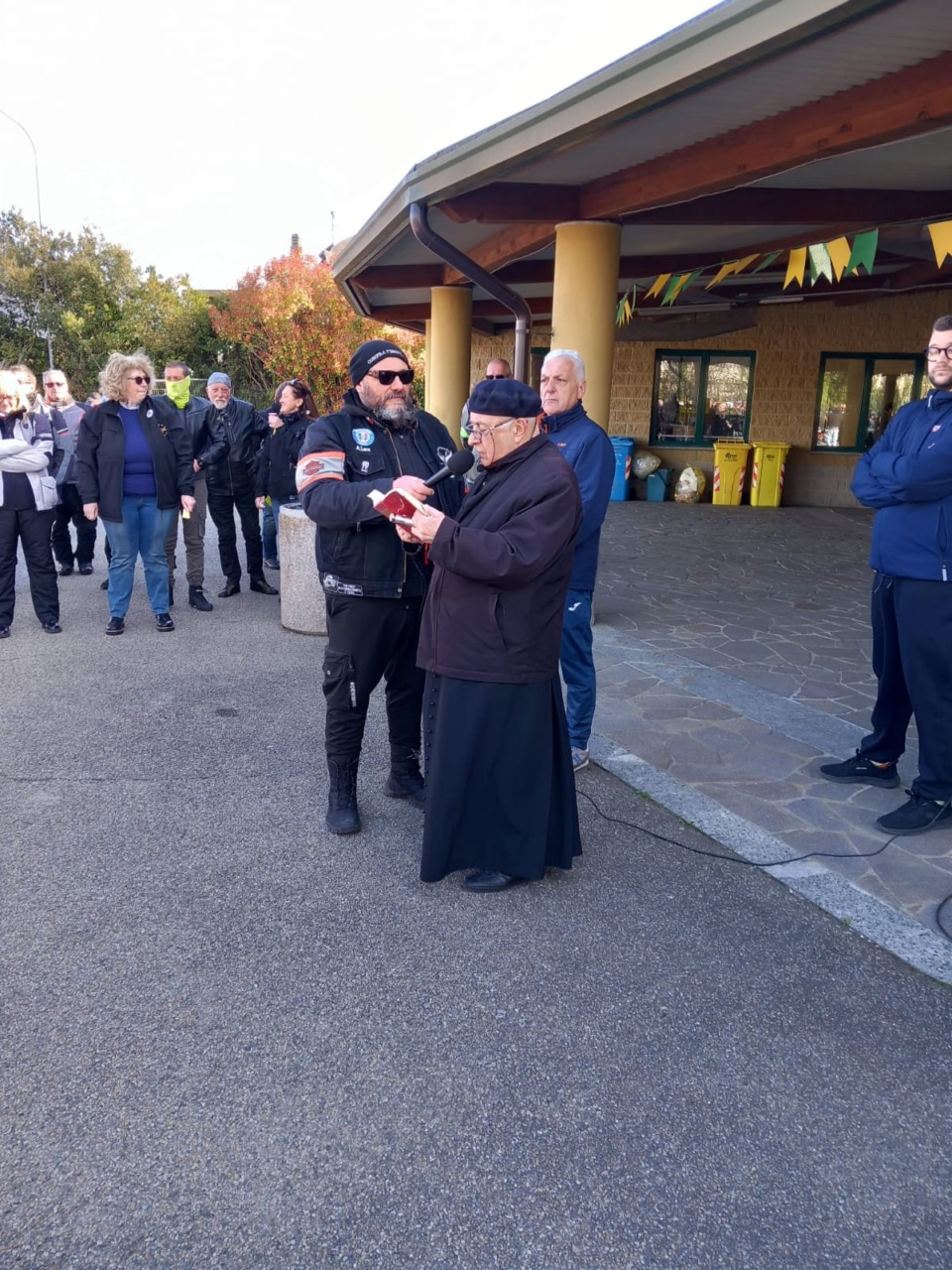 La Motobenedizione 2026 a Pezzana: un successo di partecipazione e condivisione