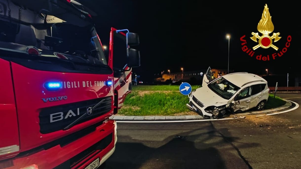 Madre e figlio coinvolti in un incidente stradale a Borgosesia