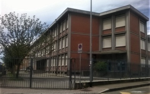 Nuove centrali termiche per scuole e Polizia Locale completate a Vercelli