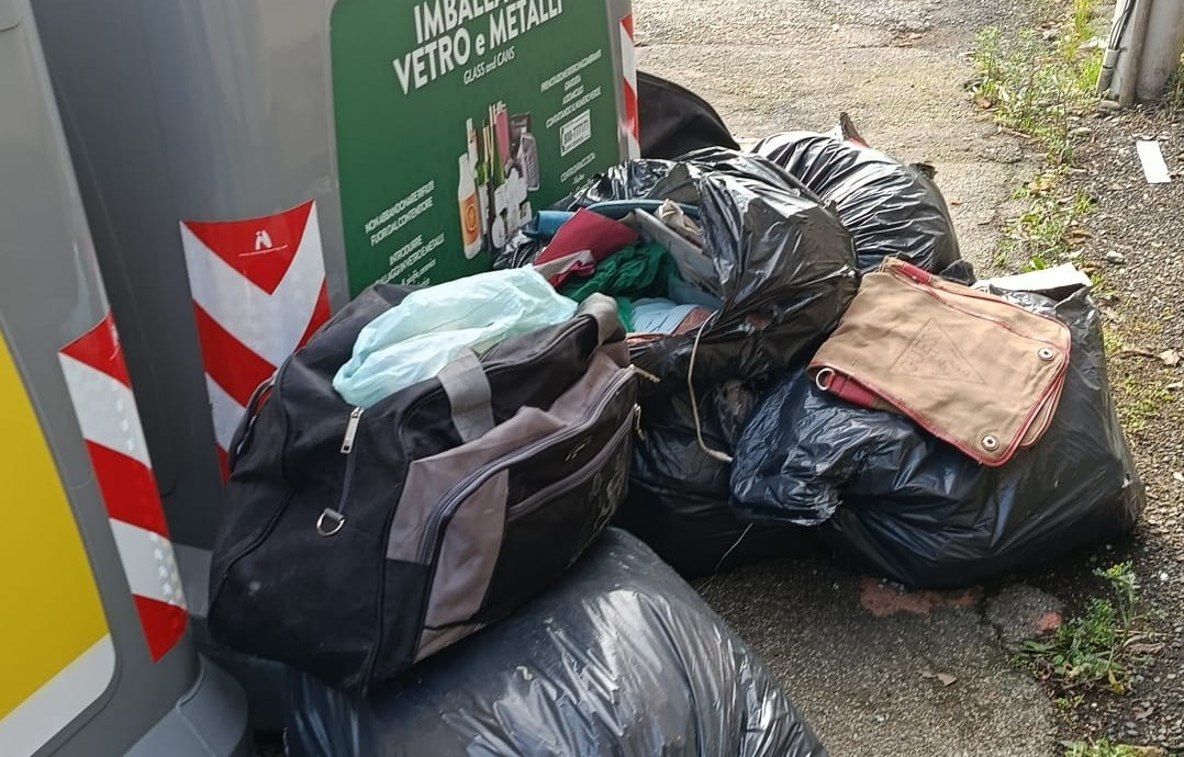 Rifiuti selvaggi: tre segnalazioni significative