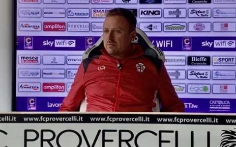 Santoni: “Contro la Pergolettese dobbiamo reagire alle critiche ingiuste”