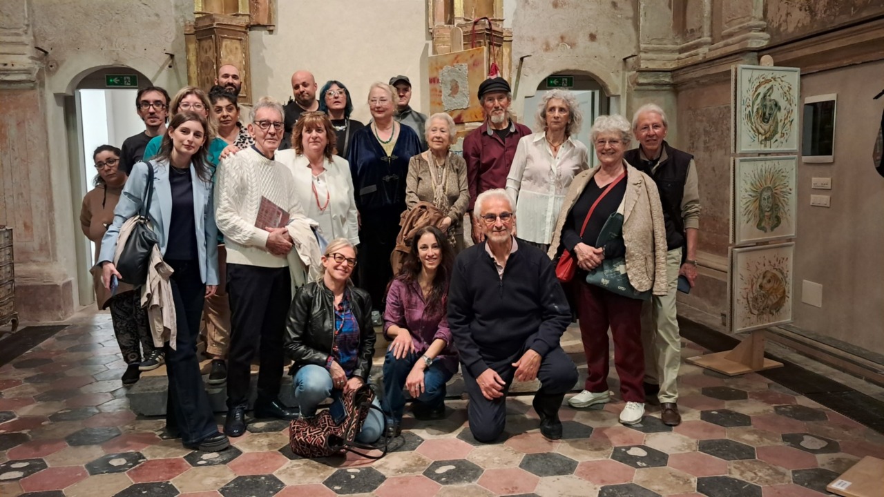 Inaugurata la mostra “Don’t Be Alone” a Vercelli