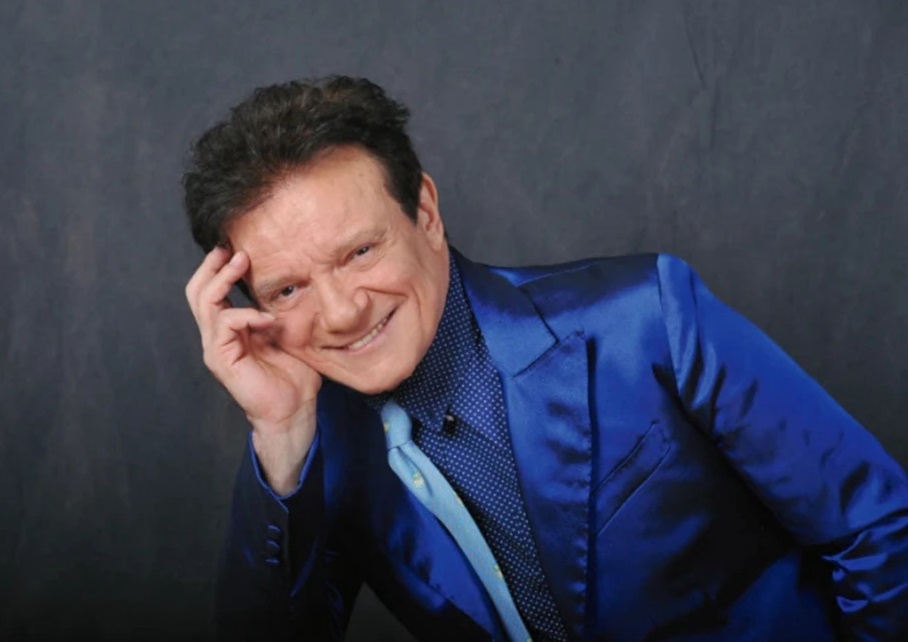 Massimo Ranieri al Teatro Civico il 10 aprile con “Tutti i sogni ancora in volo”