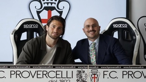 Mattia Del Favero rinnova con la Pro Vercelli fino al 2028