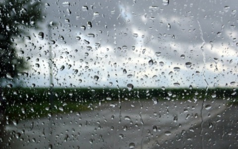 Previsioni per lunedì 13 aprile: pioggia, ma il sole tornerà presto