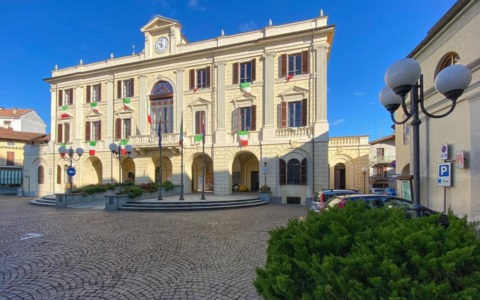 Scoperti i responsabili degli atti vandalici a Santhià