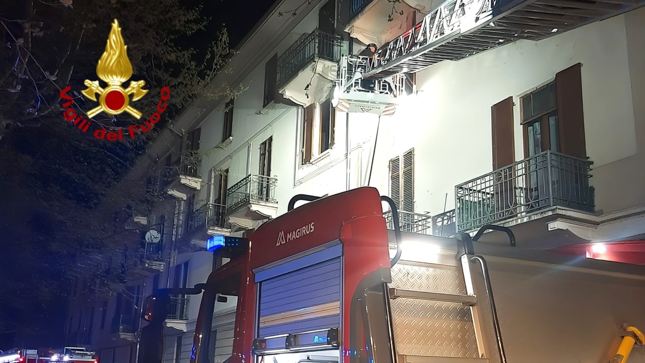 Tragedia in un’abitazione di viale Volta a Vercelli