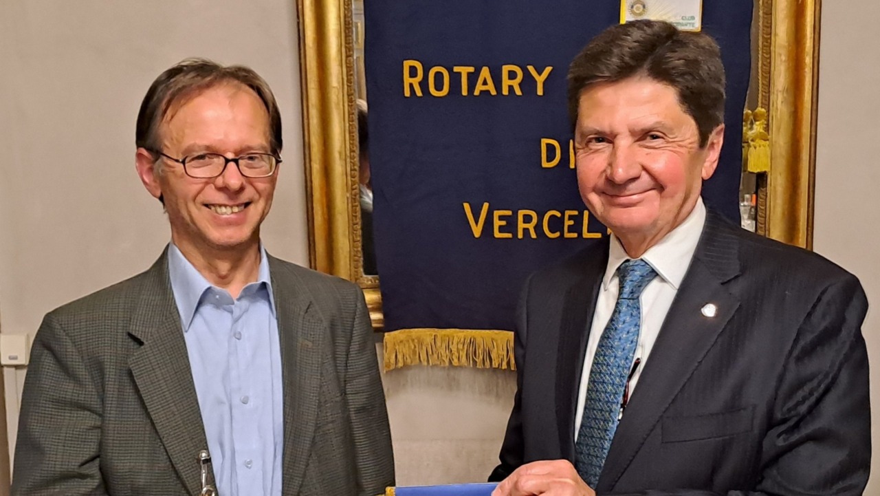 Fabio Pistan analizza la battaglia dei Campi Raudii al Rotary Club di Vercelli