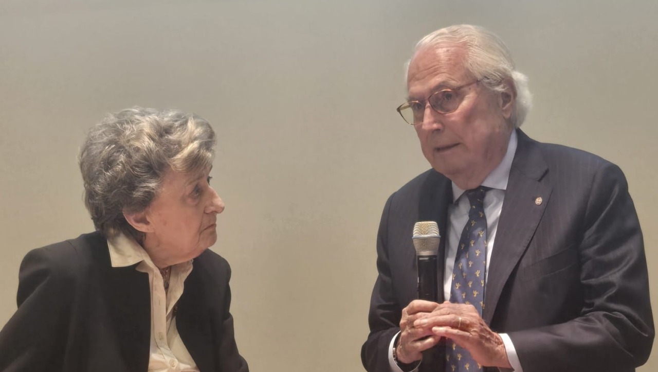 Il saluto del sindaco Scheda alla prof.ssa Maria Pia Saviolo Magrassi
