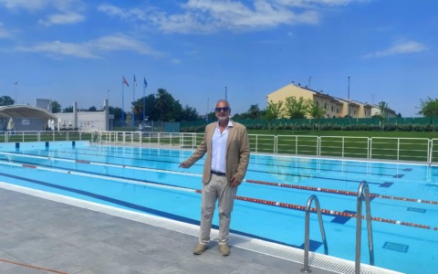 Lunedì 1° giugno riapre la piscina estiva di via Baratto: prezzi e agevolazioni