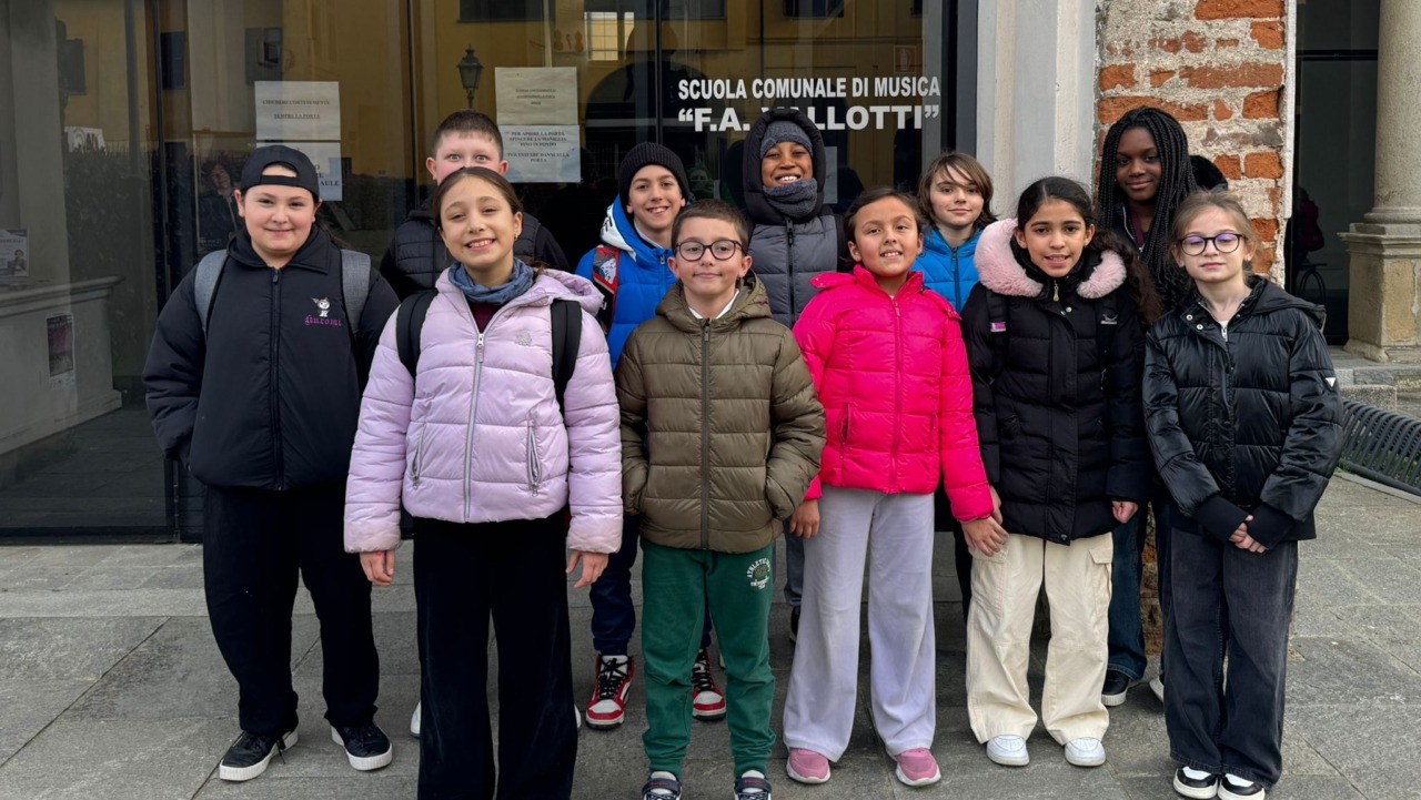 Scuola Vallotti e comprensivo Rosa Stampa: un percorso musicale coinvolgente