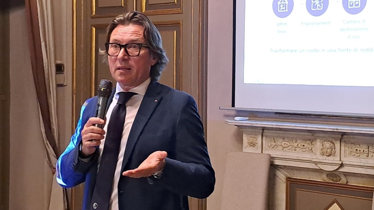 Emiliano Cinelli al Rotary Vercelli: una nuova visione sull’immobiliare