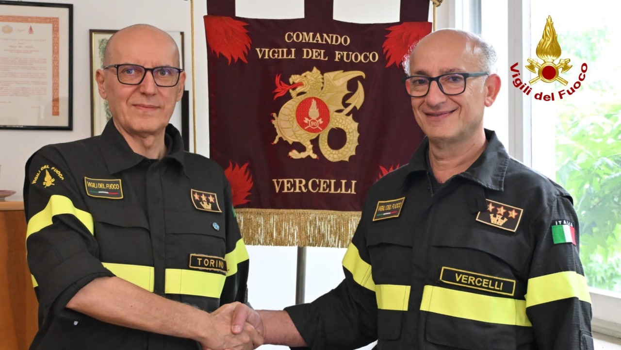 Giannace prende il comando dei Vigili del Fuoco di Vercelli da Giacalone