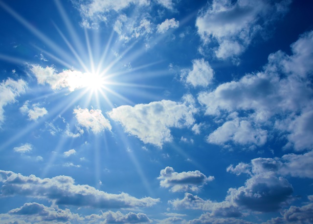 Il caldo africano lascia Vercelli: cielo sereno e temperature in calo