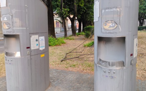 Fontanelli dell’acqua di piazza Mazzini: interrogazione del centrosinistra vercellese