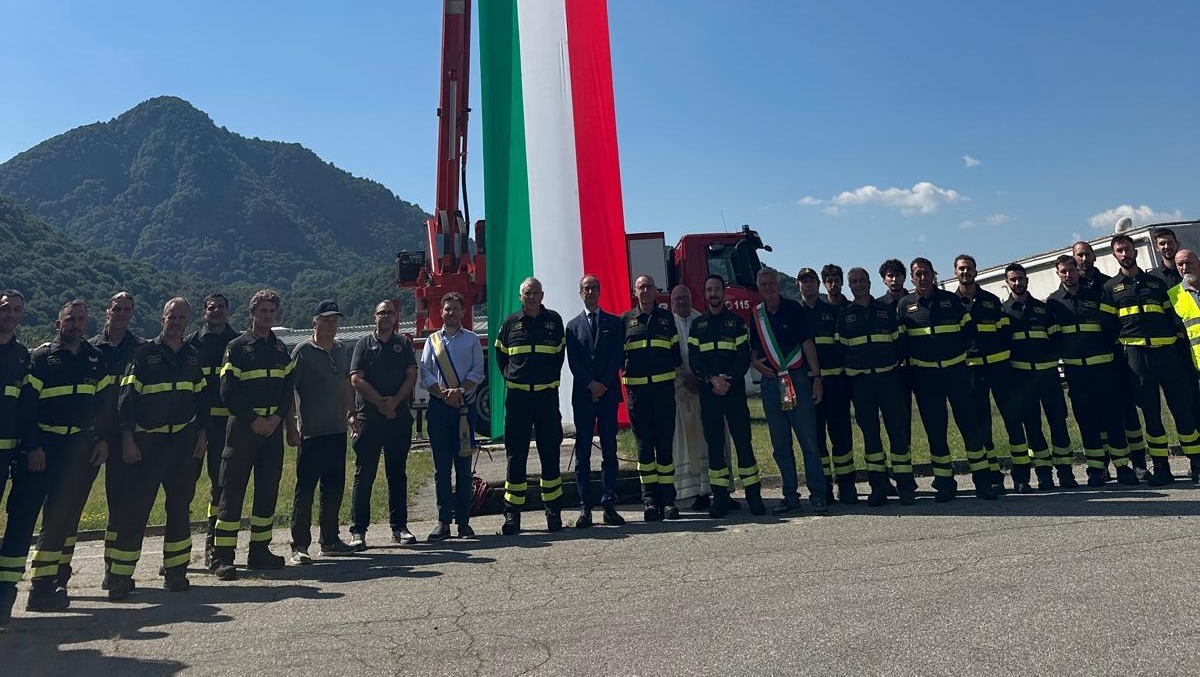 Inaugurazione del nuovo mezzo antincendio al Distaccamento di Varallo