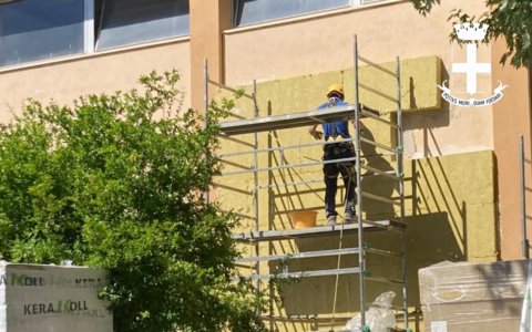 Iniziati i lavori di riqualificazione alle scuole Rodari e Regina Pacis di Vercelli