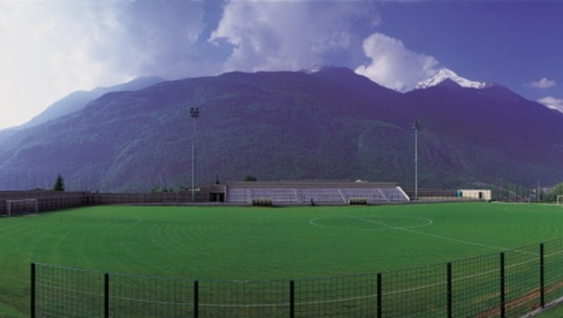 Pro Vercelli trionfa 9-0 contro il Saint Vincent-Châtillon nel ritiro valdostano